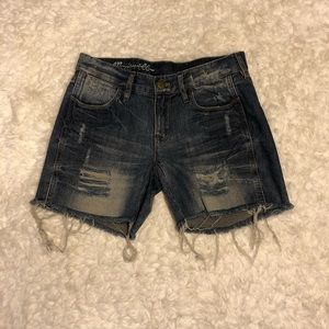 NWOT Madewell Distressed Cutoff Jean Shorts